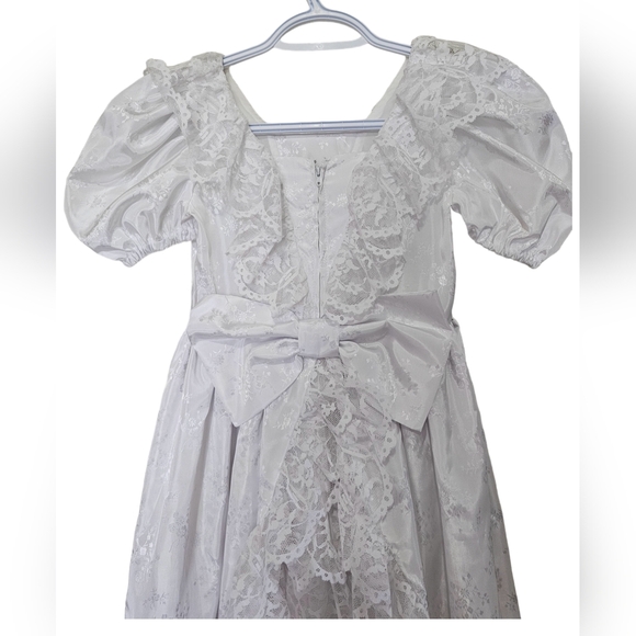 Girl's First Communion or Flower Girl White Dress - Veil included - Picture 4 of 10